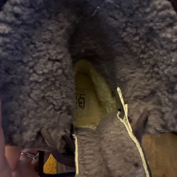 Child UGG winter boots - Picture 3 of 5